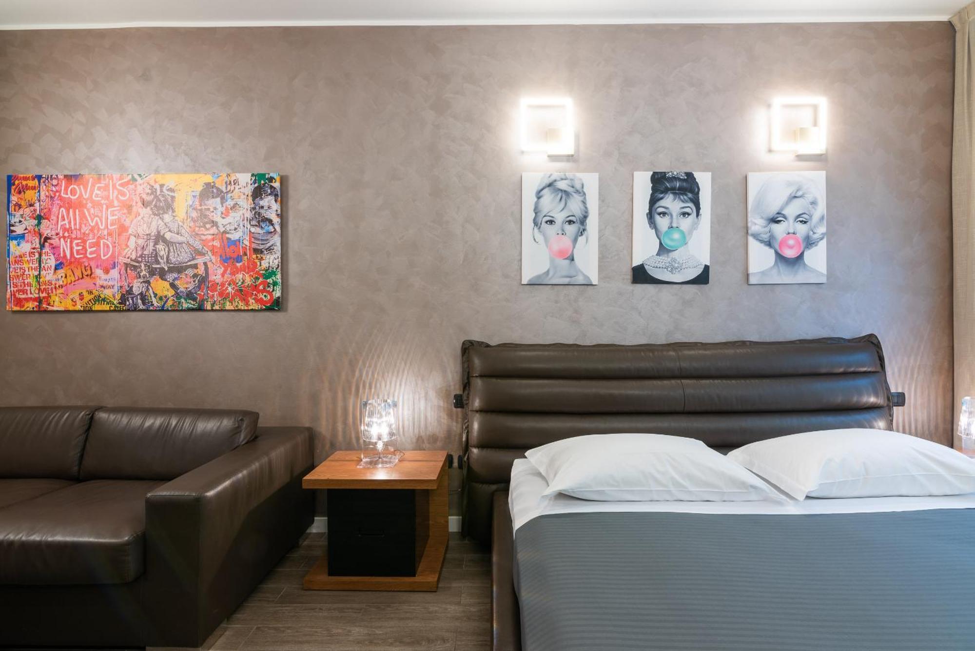 Double L Luxury Suite มิลาน ภายนอก รูปภาพ