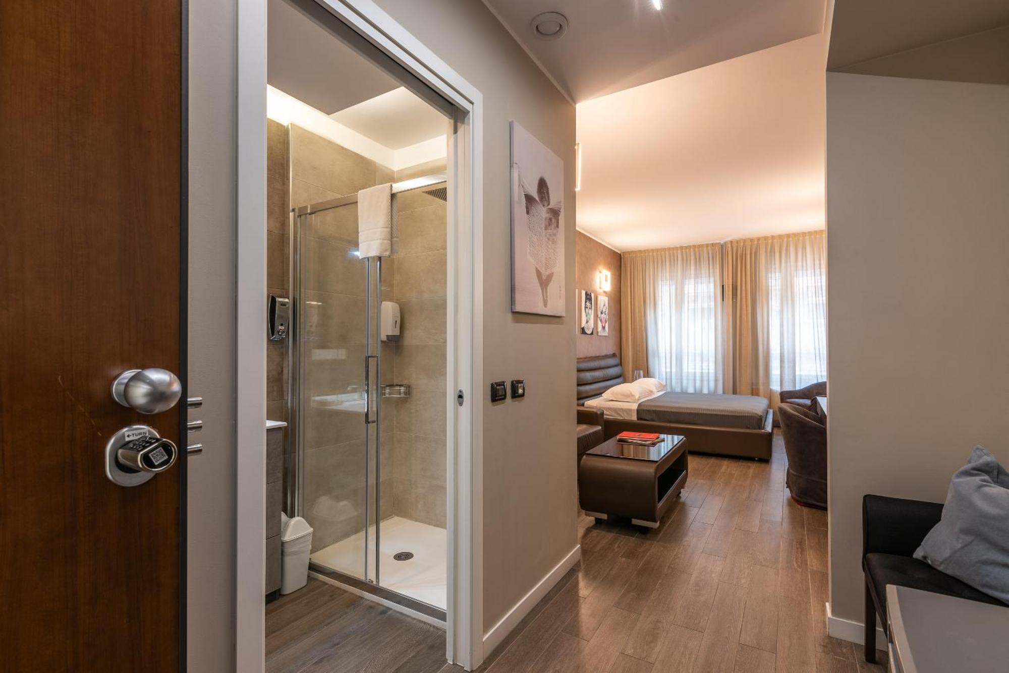 Double L Luxury Suite มิลาน ภายนอก รูปภาพ